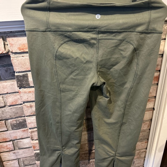 Vintage Lululemon Gather & Grow Crop Legacy Luon Yoga Pants Size 8 - Picture 4 of 5